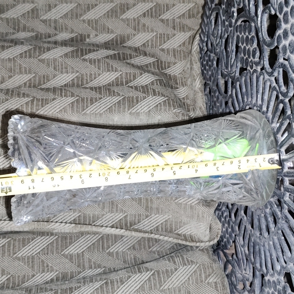 Beautiful Vintage Leaded Cut Crystal Vase